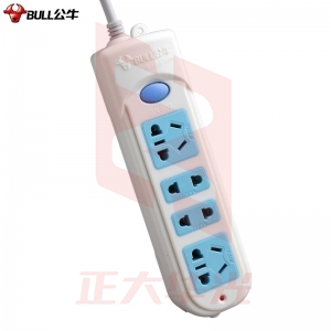 公牛 GN-607 4位1.8米总控插座/插线板
