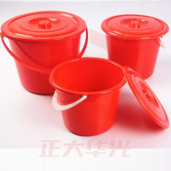 巨联(JULIAN)  小塑料桶 提把小桶 3升带盖    儿童小水桶塑料桶  调油漆桶 水桶 小红桶  塑料油漆桶   个 XTGM202307131308560
